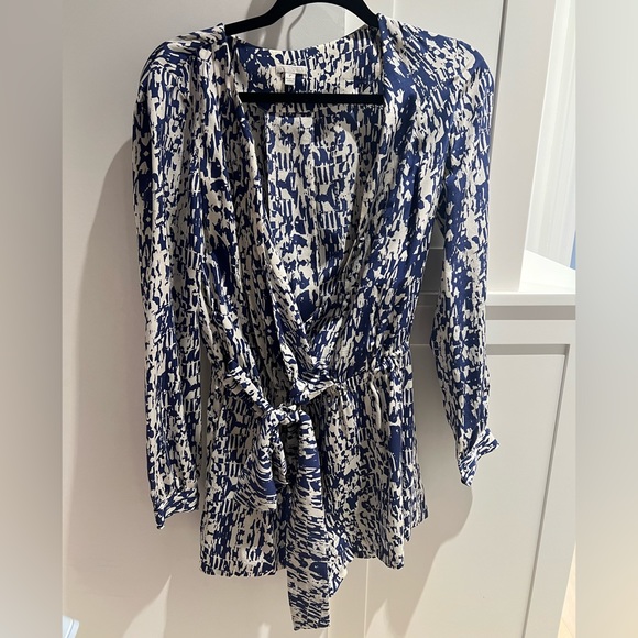 INTERMIX blue and white long sleeve romper - Picture 2 of 2